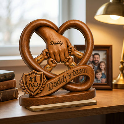 Daddy's Dream Team Fist Bump - Personalized 2-Layered Wooden Plaque - Father's Day Gift for Dad, Husband
