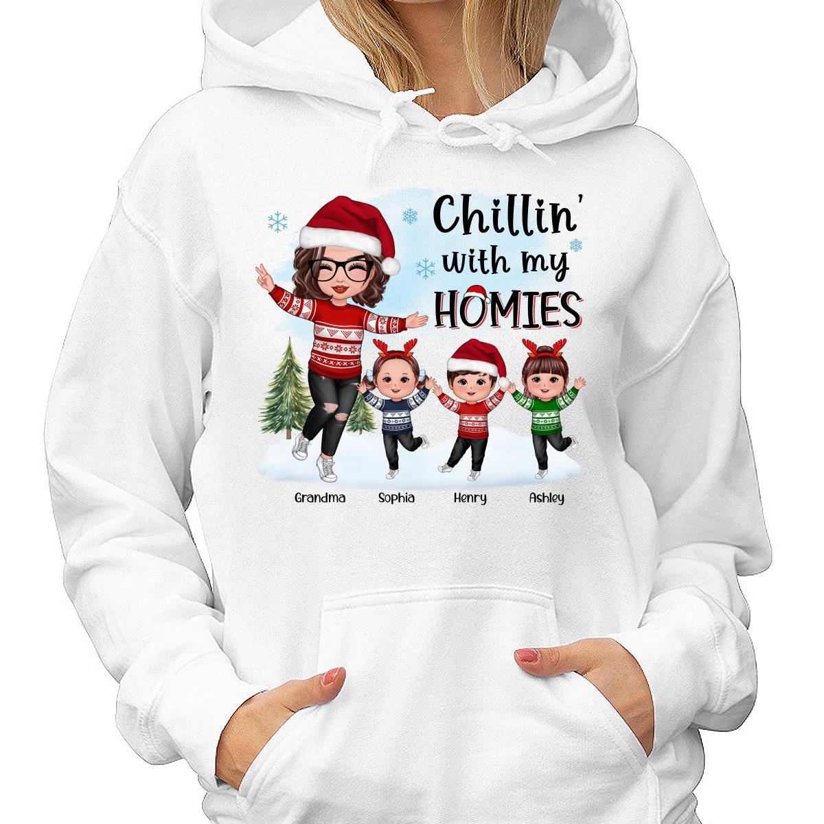 Chillin‘ With My Homies Happy Grandma & Grandkids Playing In Snow Personalized Shirt