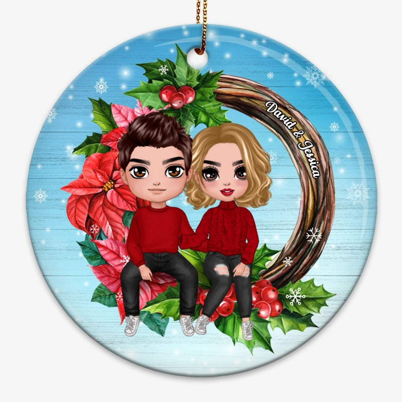 Couple Sitting On Christmas Wreath Personalized Circle Ornament