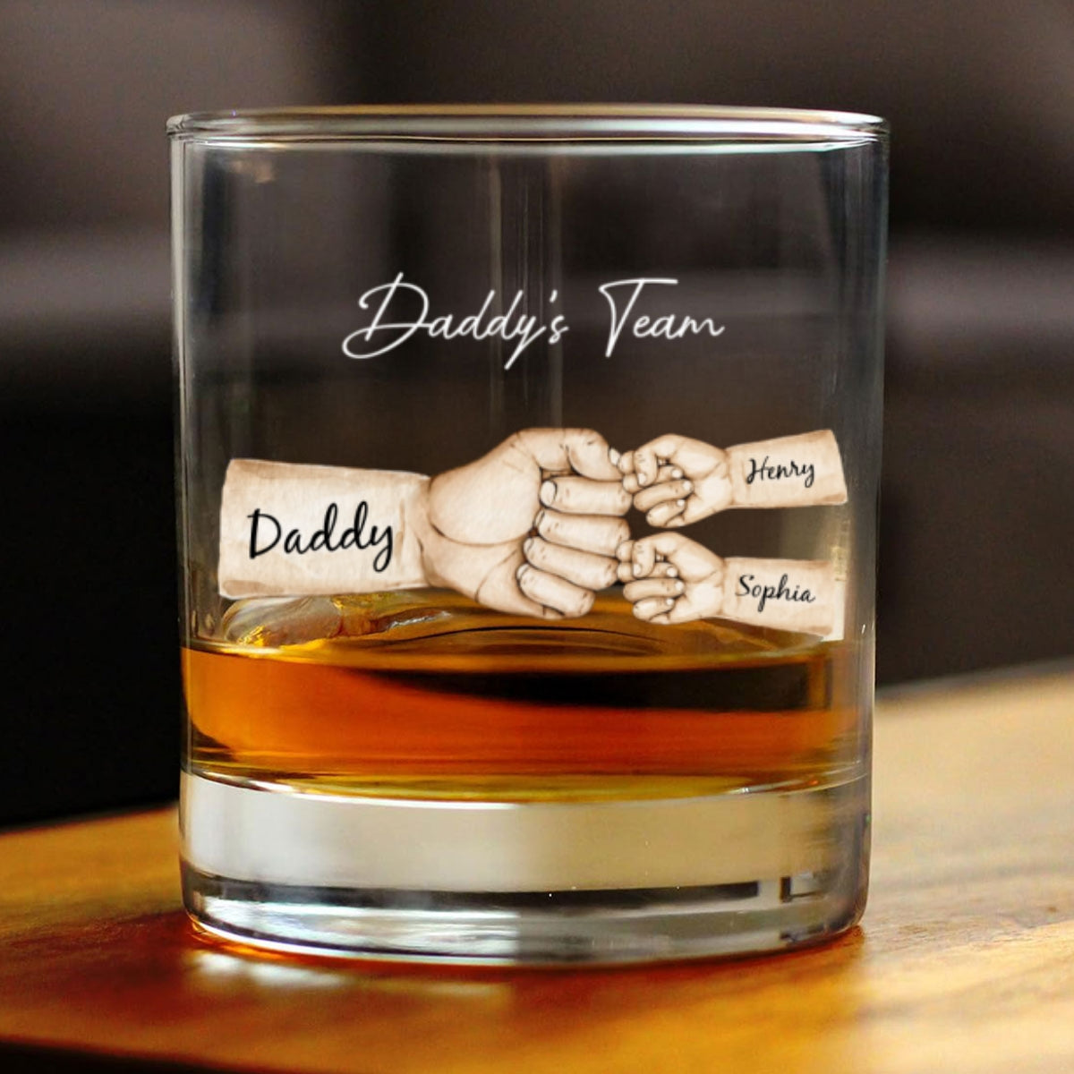 Daddy's Team Fist Bump Personalized Wine Glass, Father's Day Gift For Dad, Gift for Husband, Gift for Grandpa