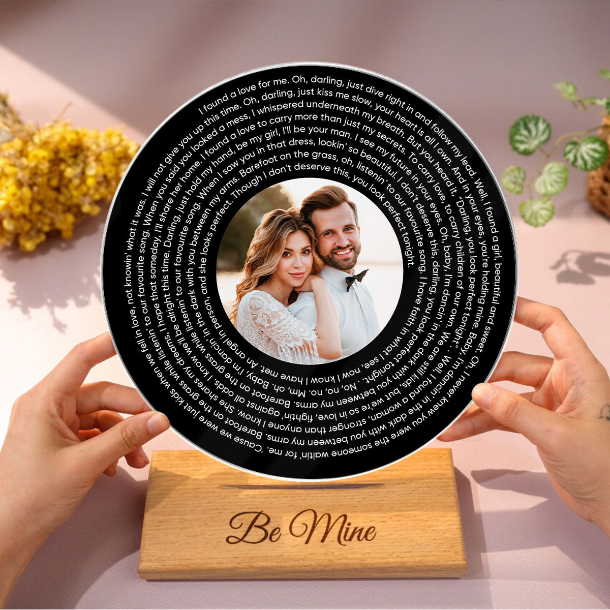 Personalized Music Photo Lyrics Circle Plaque, Gifts for Girlfriend, Boyfriend, Husband Wife, Sister Besties Wedding Gift