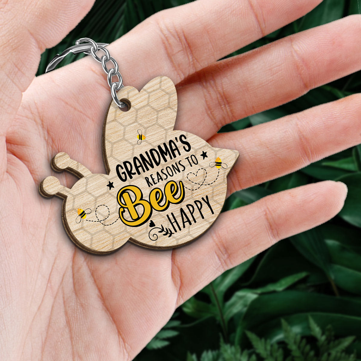 Grandma‘s Reasons To Bee Happy Personalized Wooden Keychain