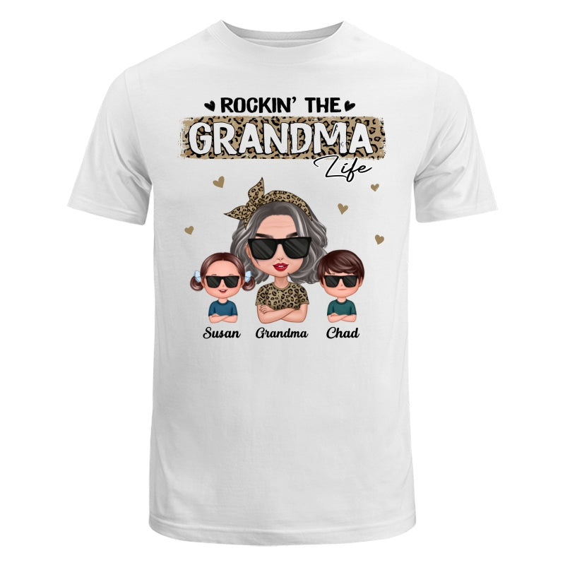 Rockin‘ The Grandma Life Cool Grandma & Grandkids Personalized Shirt