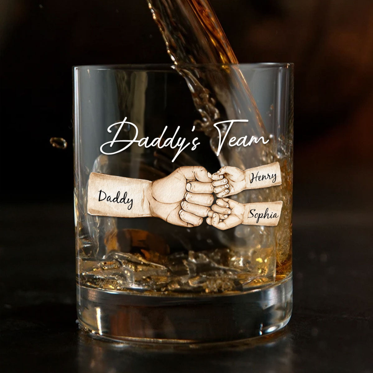 Daddy's Team Fist Bump Personalized Wine Glass, Father's Day Gift For Dad, Gift for Husband, Gift for Grandpa