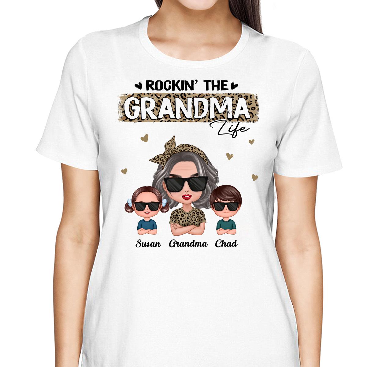 Rockin‘ The Grandma Life Cool Grandma & Grandkids Personalized Shirt