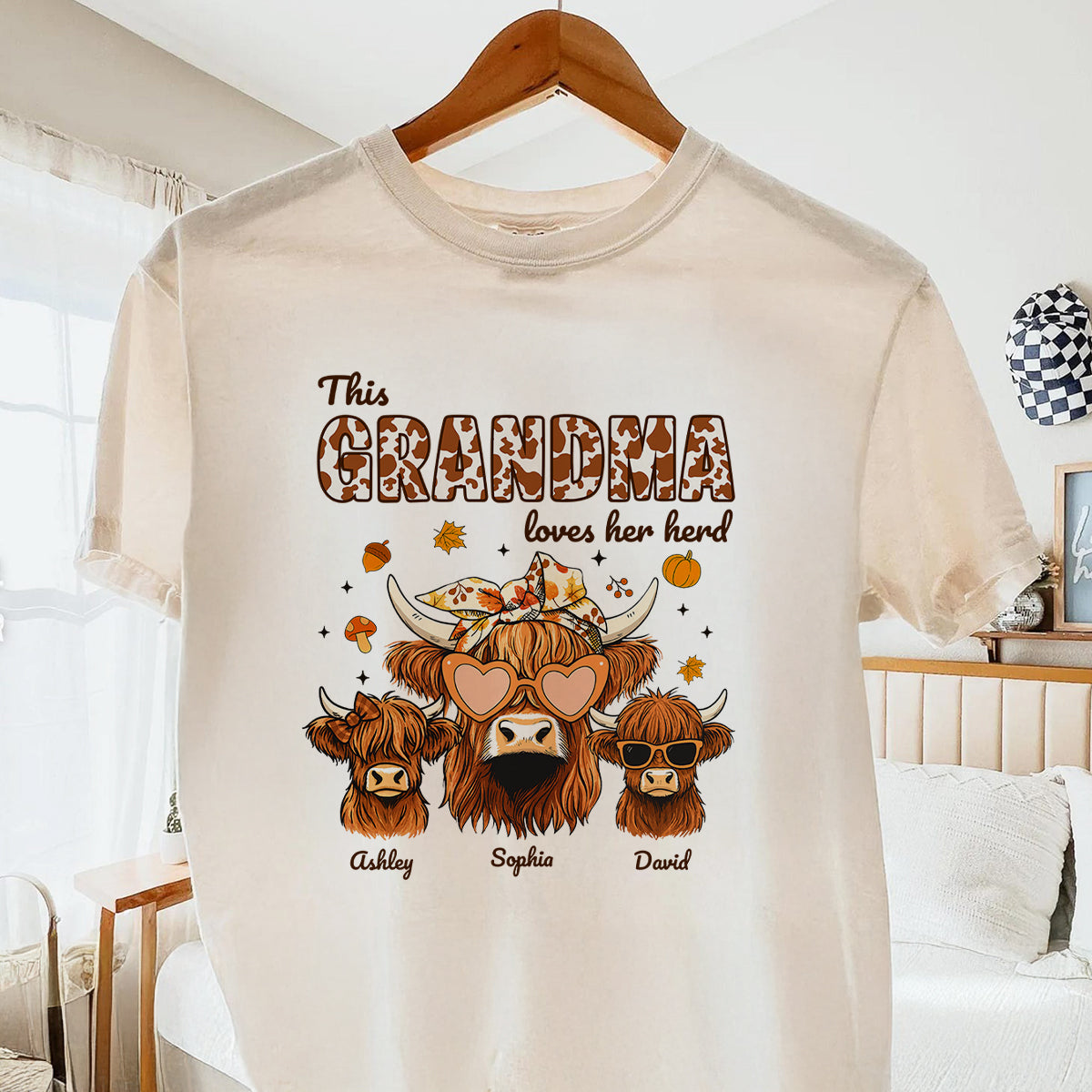 Fall Highland Cow Mom Grandma Personalized Sweatshirt, Cozy Fall Vibe Sweatshirt