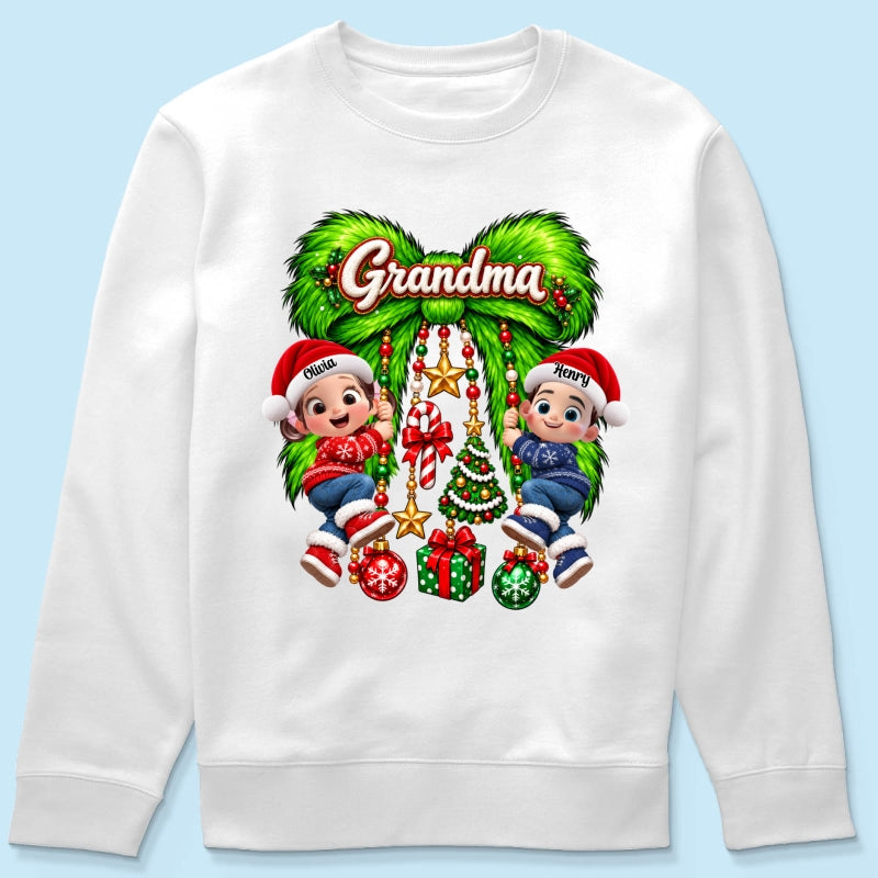 Cute Grandkids Green Bow Charm - Personalized Shirt - Trendy Christmas Tee for Grandma, Christmas Gift for Mom, Wife