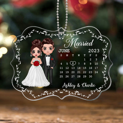 Doll Couple Married Wedding Keepsake Date Calendar Anniversary Newlywed Gift Personalized Acrylic Ornament