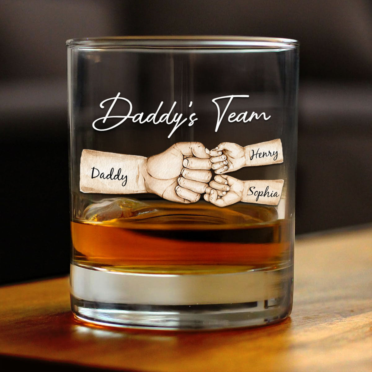 Daddy's Team Fist Bump Personalized Wine Glass, Father's Day Gift For Dad, Gift for Husband, Gift for Grandpa