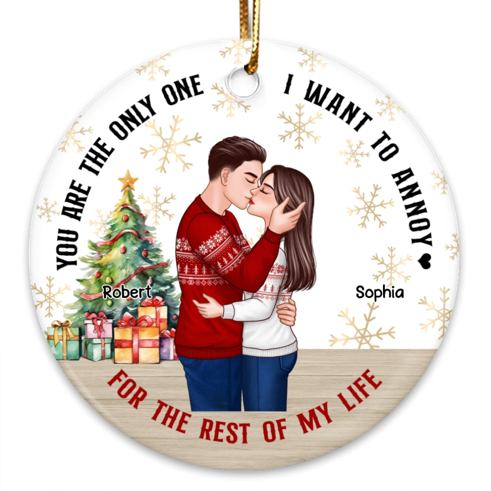 Couple Kissing Christmas Snowflake Background Personalized Circle Ornament