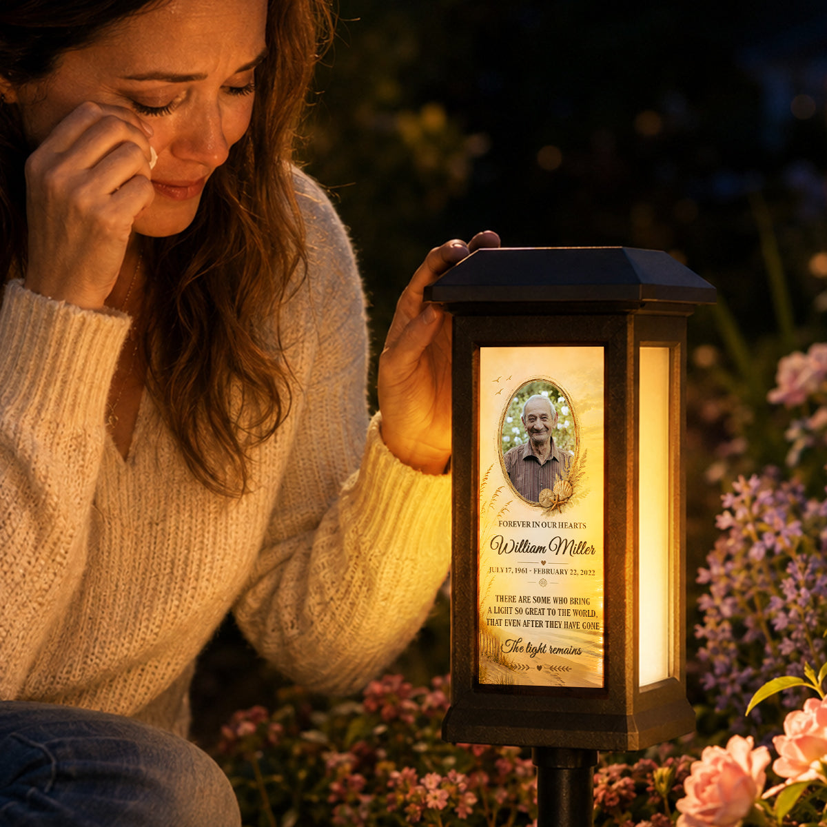Custom Beach Memorial Photo - Personalized Solar Garden Light - Heartfelt Sympathy Gift for Loved Ones