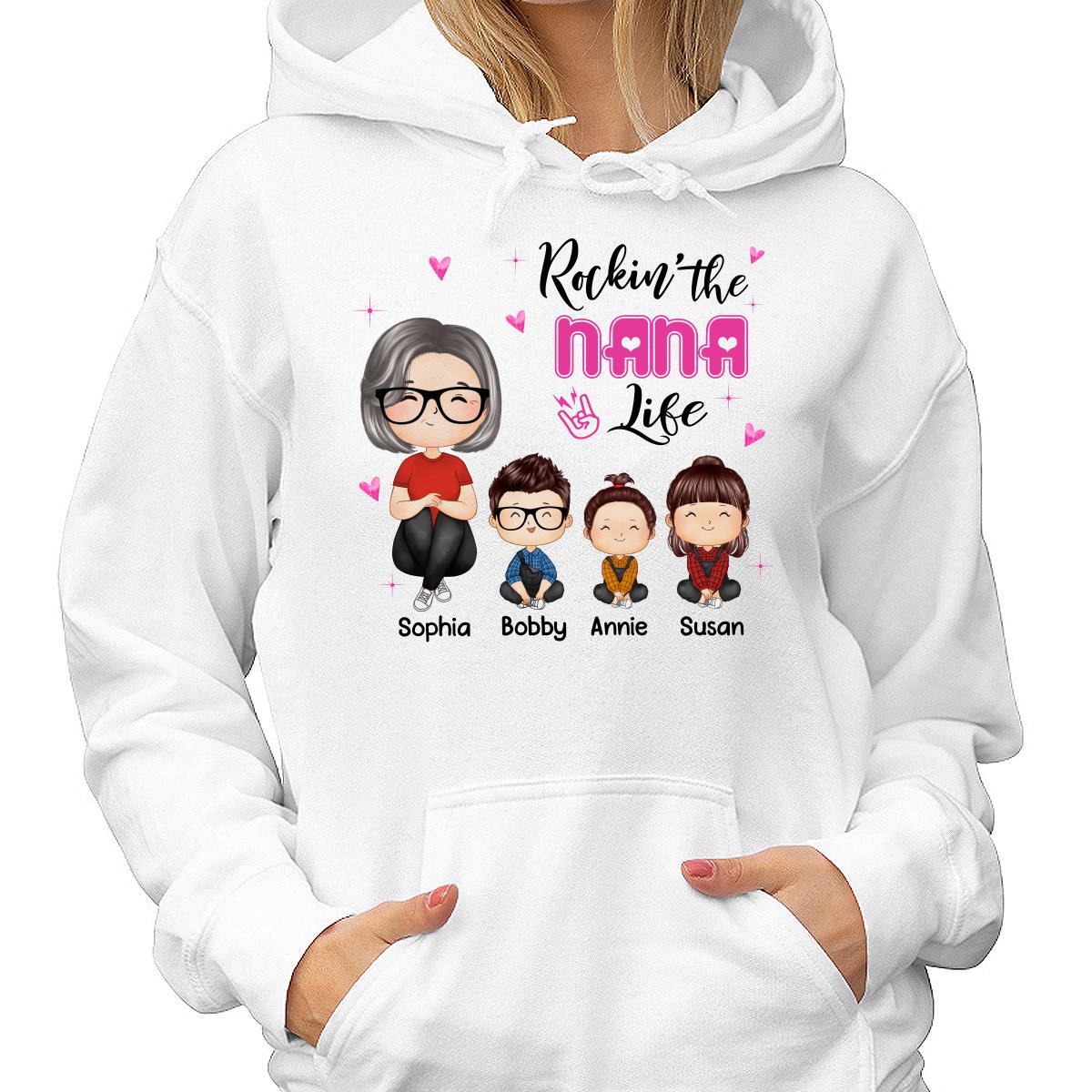 Rockin‘ Grandma Life Doll Grandma Grandkids Watercolor Style Personalized Shirt