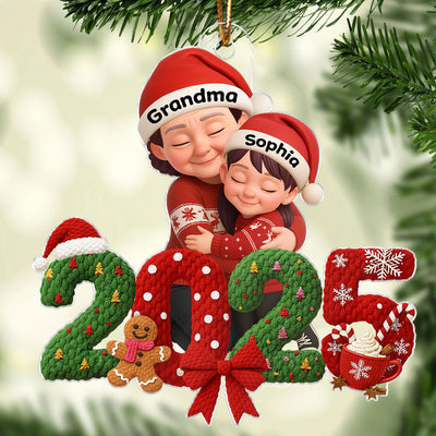 Grandma Hugging Grandkid 2025 Latch Hook Yarn Faux - Personalized Acrylic Ornament - Heartfelt Christmas Gift for Grandma, Grandkids