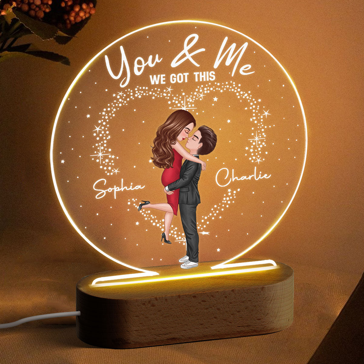 Couple Holding Kissing Personalized Circle Plaque LED Night Light - Valentine‘s Day Gift - Gift For Him - Gift For Her
