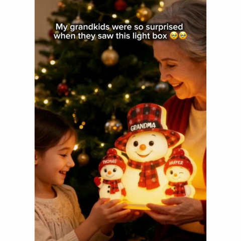 Christmas Checkered Pattern Grandma Grandkids Snowman Together - Personalized Light Box - Gift For Grandmas