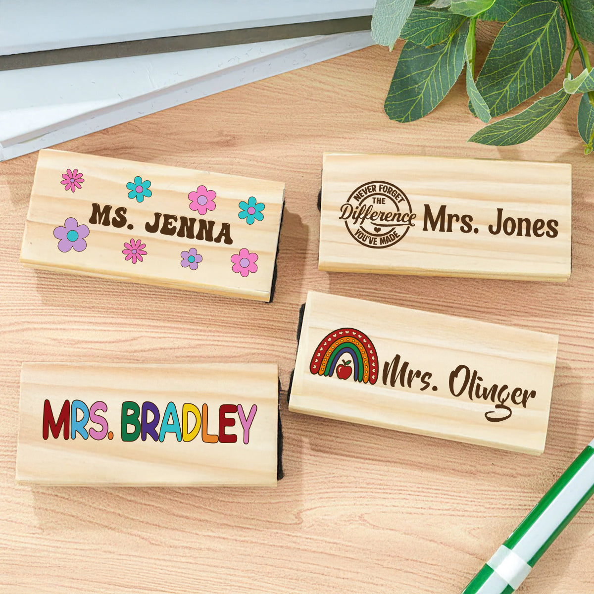 Personalized Teacher Whiteboard Eraser, Custom Teacher Appreciation Gifts, Chalkboard Eraser with Marker, Preschool Teacher Name gifts