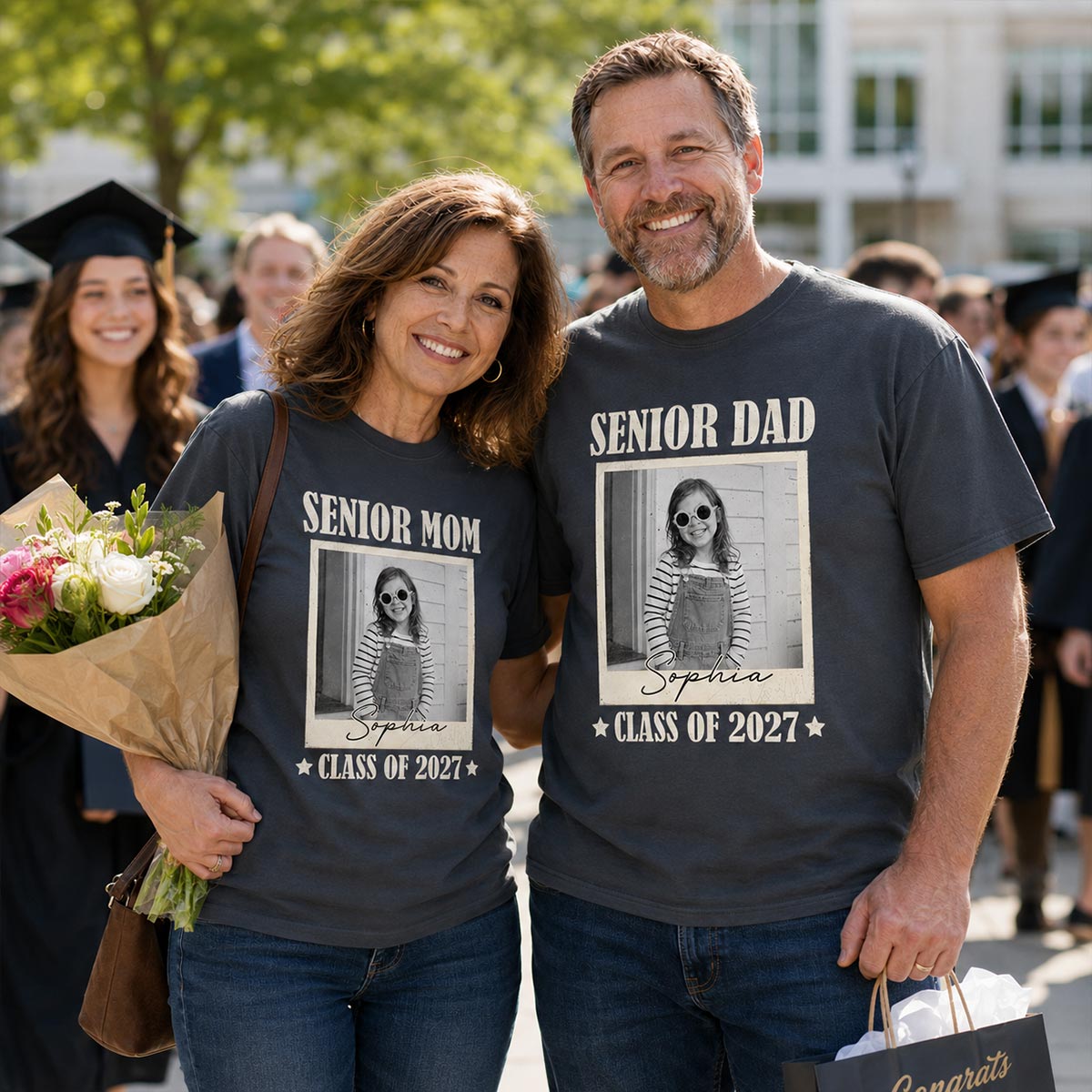 Senior Mom Dad Graduate Custom Photo - Personalized Shirt