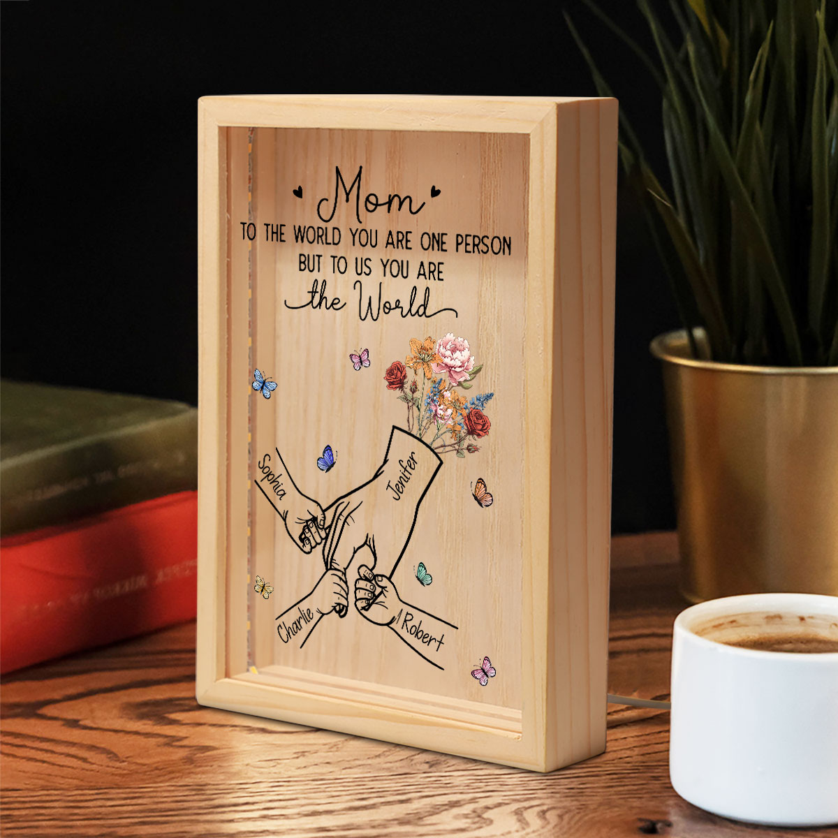 Kids Holding Mom‘s Hand Vintage Birth Month Flowers Gift For Mom Personalized Wooden Frame Light Box