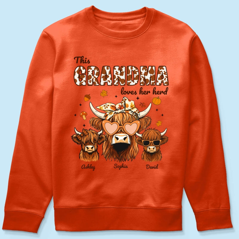 Fall Highland Cow Mom Grandma Personalized Sweatshirt, Cozy Fall Vibe Sweatshirt