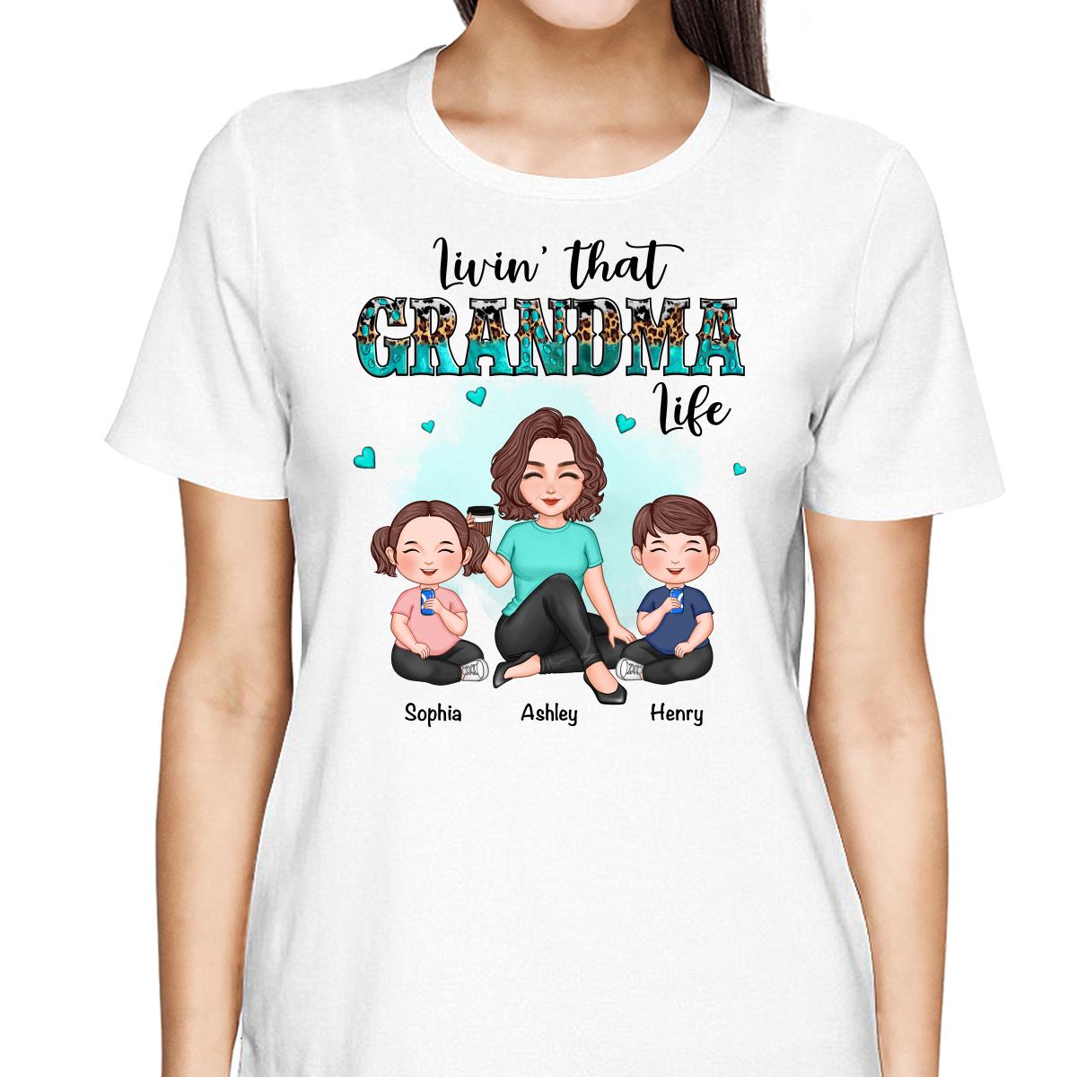 Livin‘ That Grandma Life Teal & Leopard Cute Grandkid & Grandma Personalized Shirt