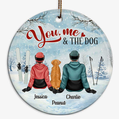 Couple And The Dogs Skiing Winter Christmas Personalized Circle Ornament