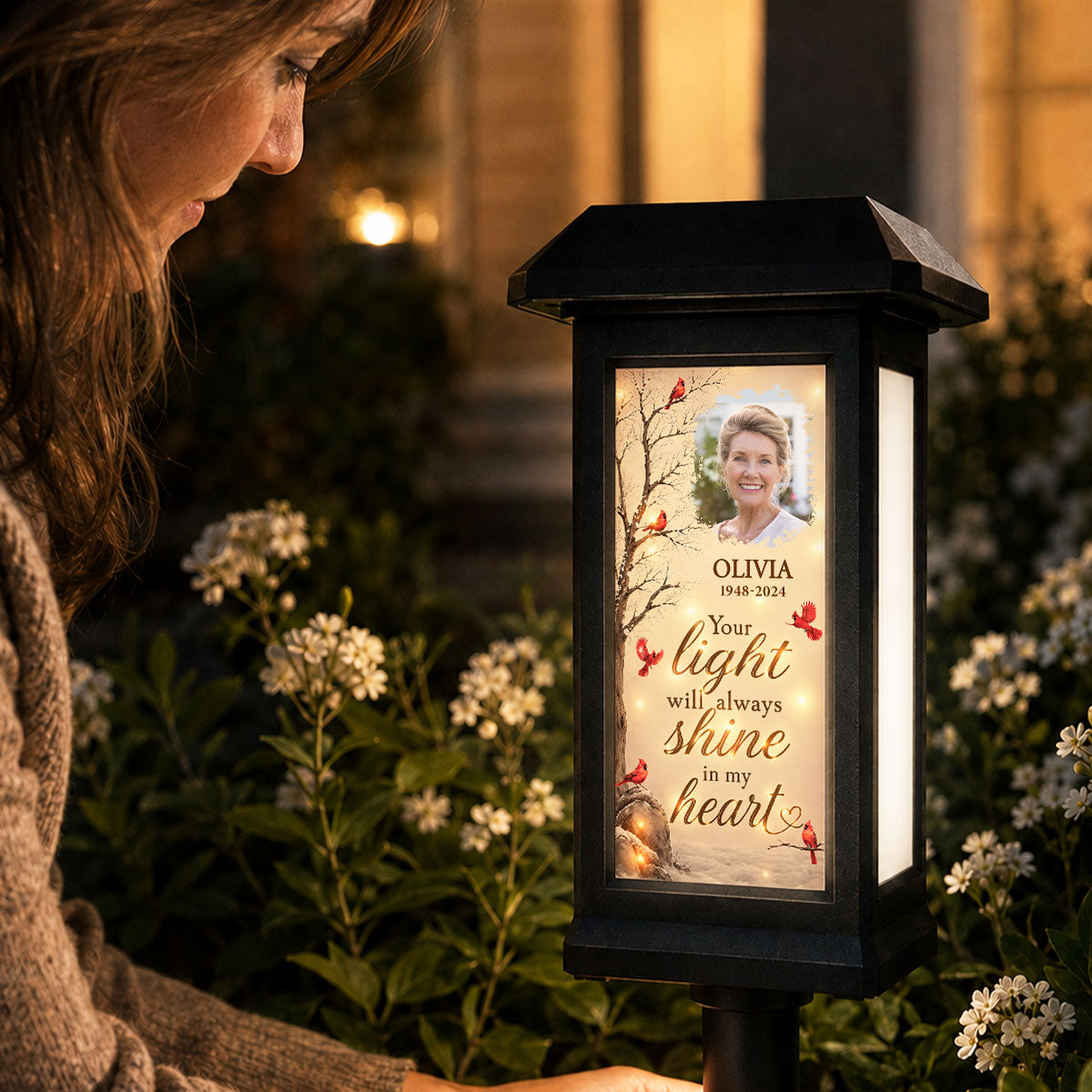 Your Light Will Always Shine in My Heart Cardinal Memorial - Personalized Solar Garden Light - Heartfelt Sympathy Gift for Loved Ones
