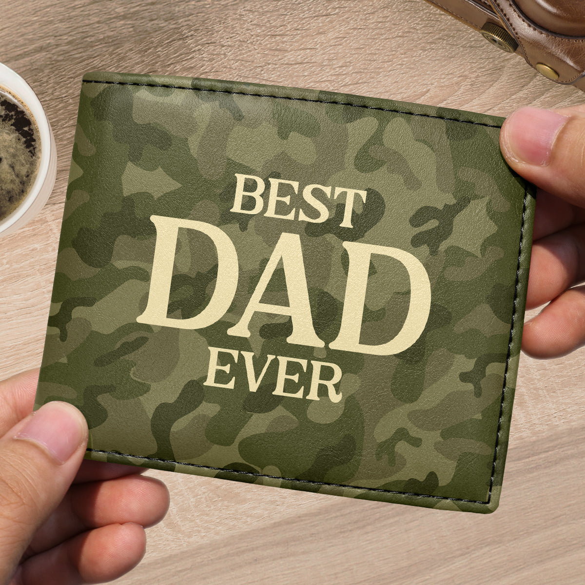 Dad We Love You Back View Man Sitting With Kids Personalized Printed Men‘s Wallet