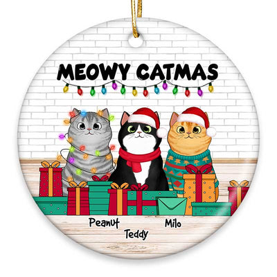 Christmas Cats Gifts And Lights Personalized Circle Ornament