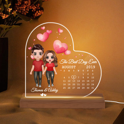 Doll Couple Standing Anniversary Date Calendar Personalized Heart Shaped Acrylic Plaque With LED Night Light - Anniversary Gift For Couple - Gift For Him, Gift For Her