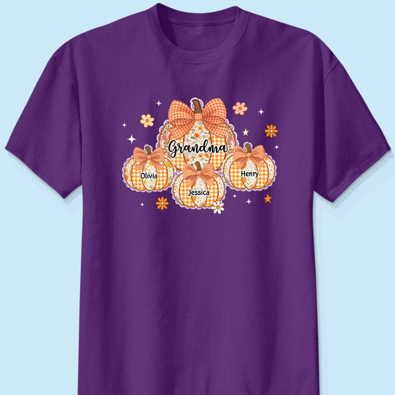 Lace Pattern Grandma Custom Pumpkins With Kids Names - Personalized Shirt - Gift For Grandmas, Fall Vibe Cozy Shirt