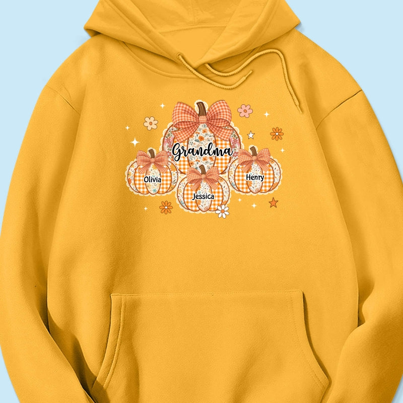 Lace Pattern Grandma Custom Pumpkins With Kids Names - Personalized Shirt - Gift For Grandmas, Fall Vibe Cozy Shirt