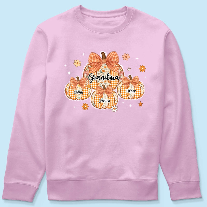Lace Pattern Grandma Custom Pumpkins With Kids Names - Personalized Shirt - Gift For Grandmas, Fall Vibe Cozy Shirt