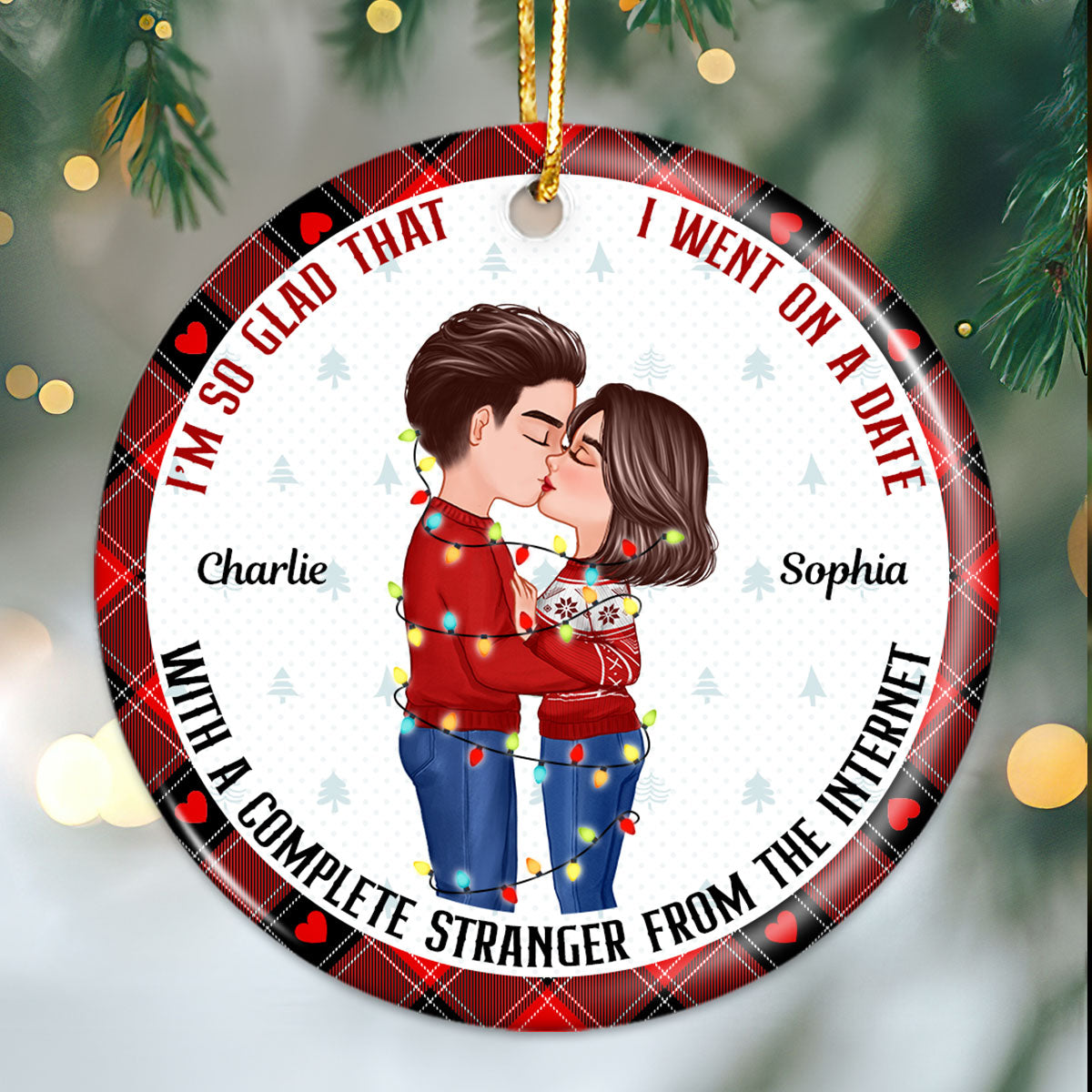 Couple Kissing Went On Date With A Complete Stranger Personalized Circle Ornament