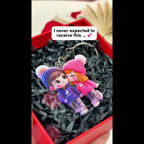 3D Effect Cute Cartoon Couple Walking - Personalized Acrylic Keychain - Unique Valentine's Day Gift For Him, Gift For Her