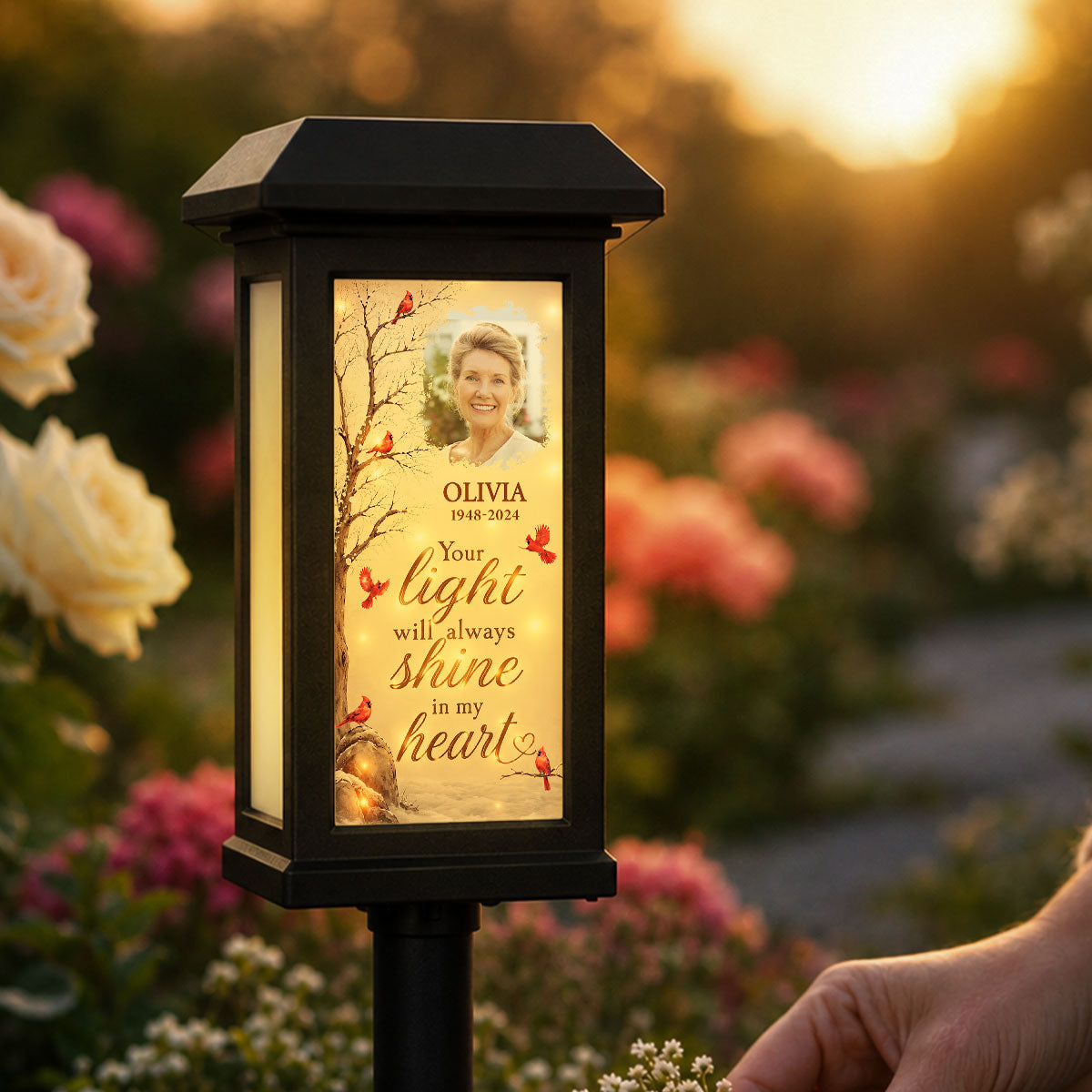 Your Light Will Always Shine in My Heart Cardinal Memorial - Personalized Solar Garden Light - Heartfelt Sympathy Gift for Loved Ones
