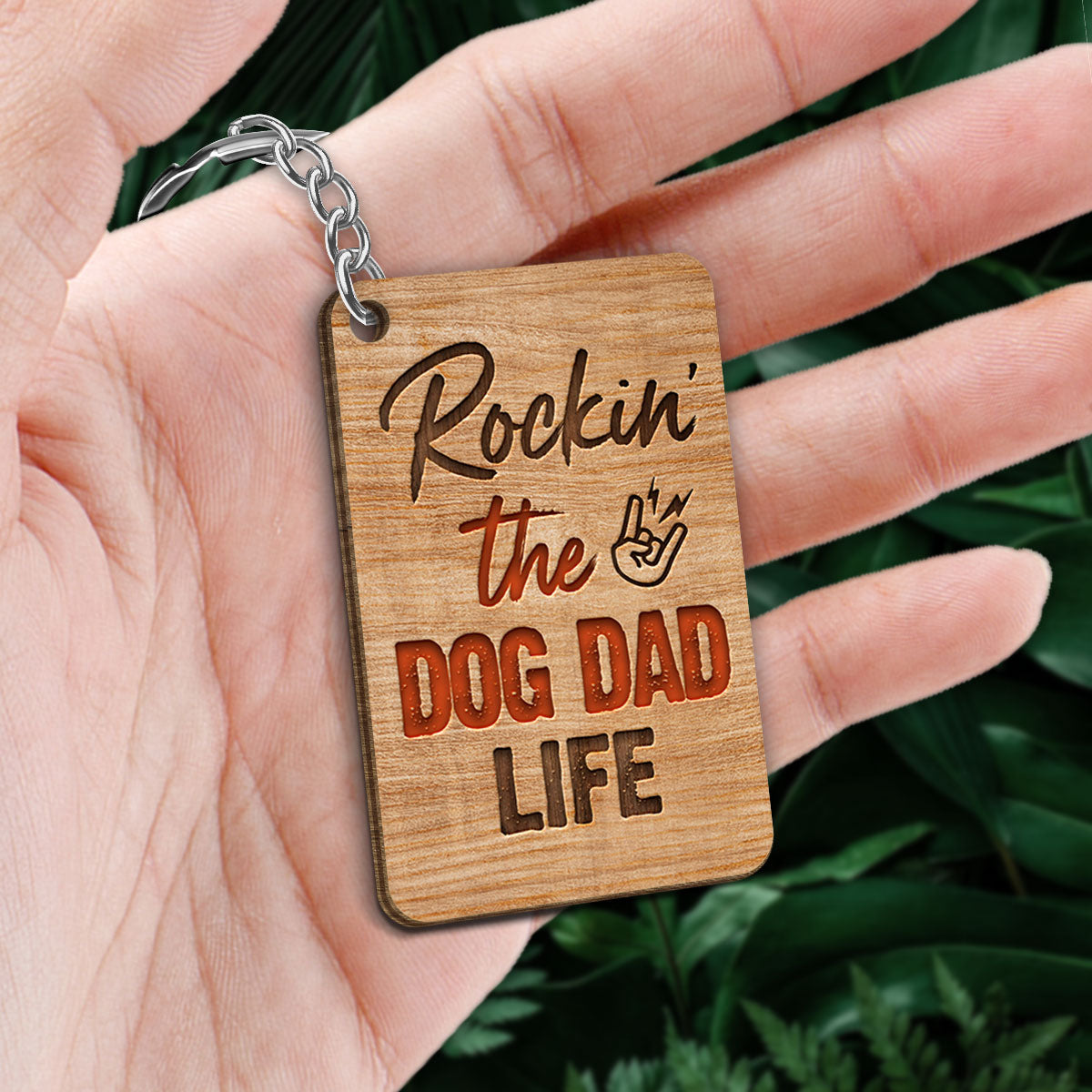 Rockin‘ Dog Dad Life Personalized Wooden Keychain