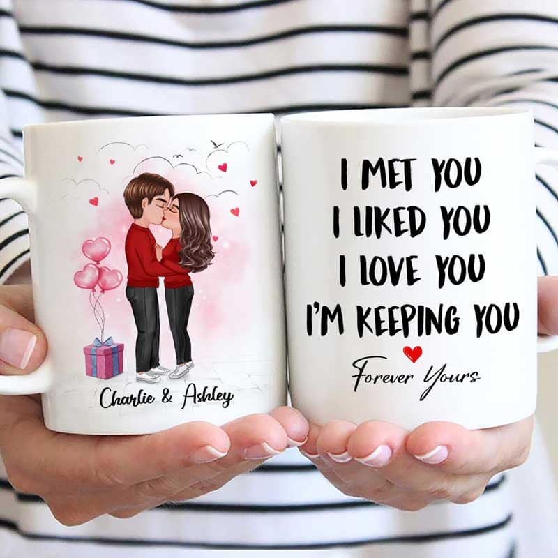 Couple Kissing I Met You I Love You Valentine‘s Day Gift Personalized Mug