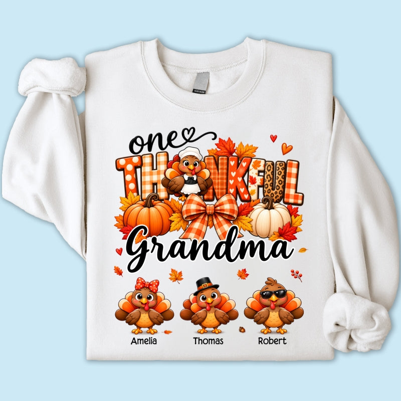 One Thankful Grandma Turkey Thanksgiving - Personalized Shirt - Gift For Mom, Grandma