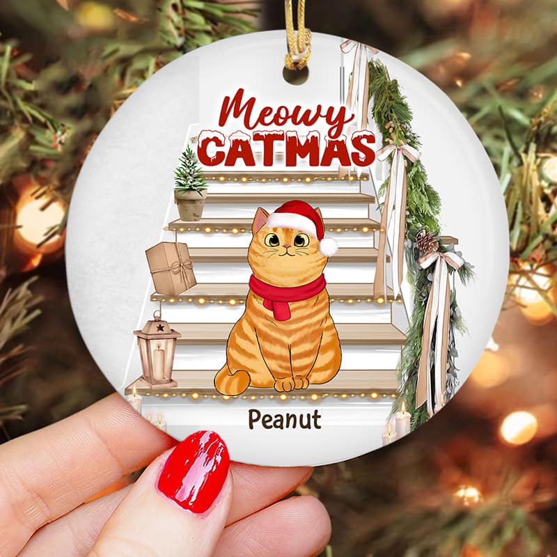 Christmas Fluffy Cats On Stair Personalized Circle Ornament