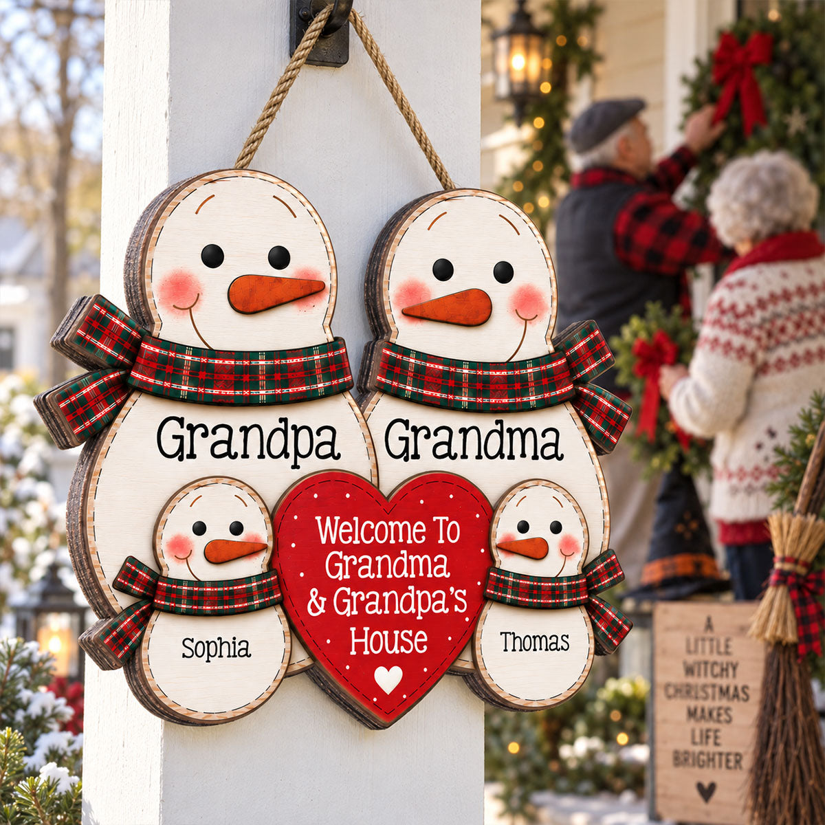 Welcome To Grandma & Grandpa’s House Cute Snowman 2D Flat - Personalized Wood Sign - Christmas Gift For Grandparents