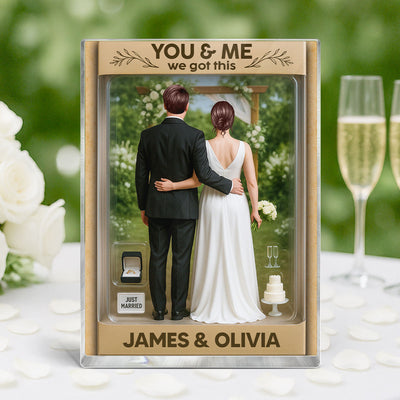 Bride & Groom Couple Realistic Figures Style Garden Wedding Theme Personalized Acrylic Block Plaque, Wedding Gift, Newlyweds Gift