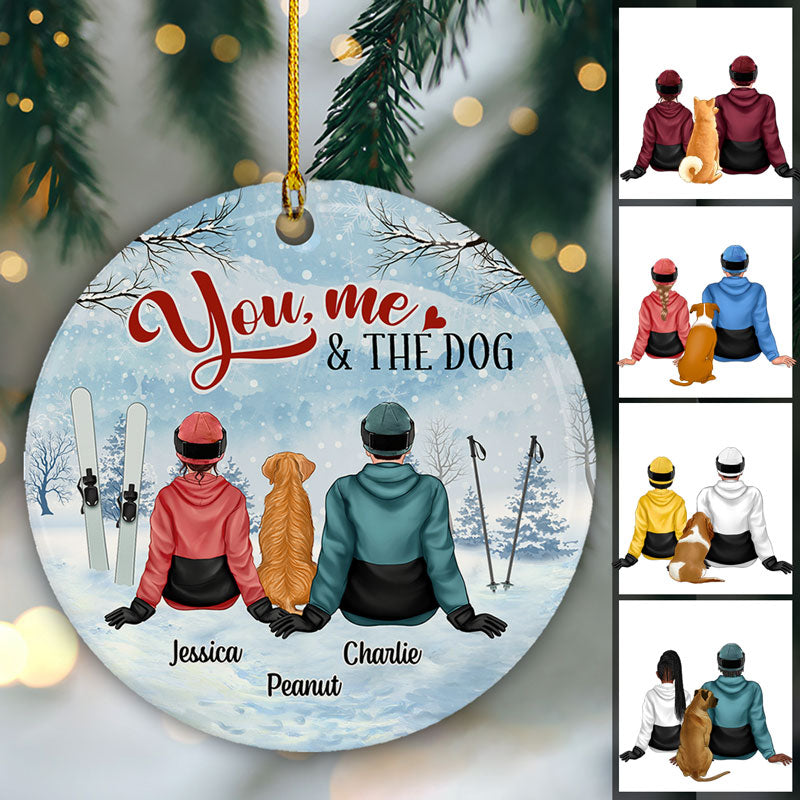 Couple And The Dogs Skiing Winter Christmas Personalized Circle Ornament