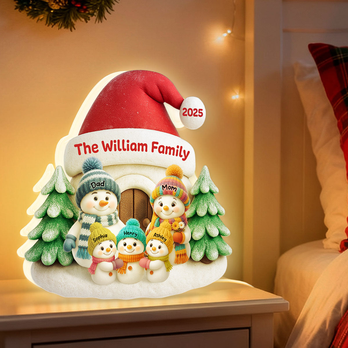 Snow House Family - Personalized Light Box - Festive Christmas Decor, Thoughtful Gift for Loved Ones