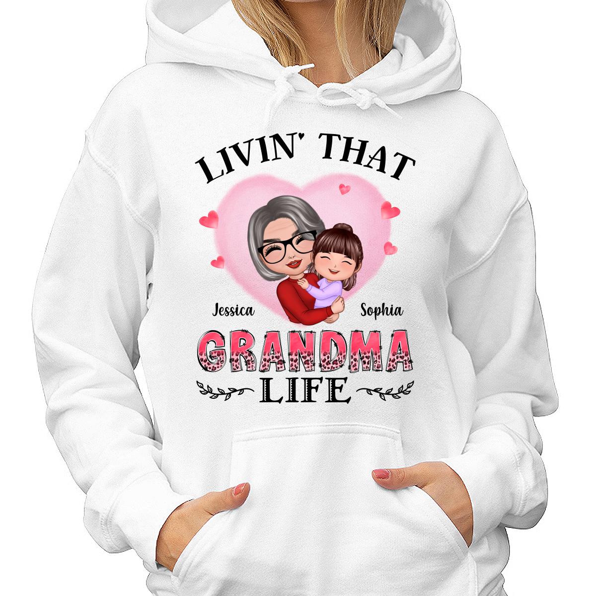 Pink Heart Doll Grandma Hugging Kid Livin‘ That Grandma Life Personalized Shirt