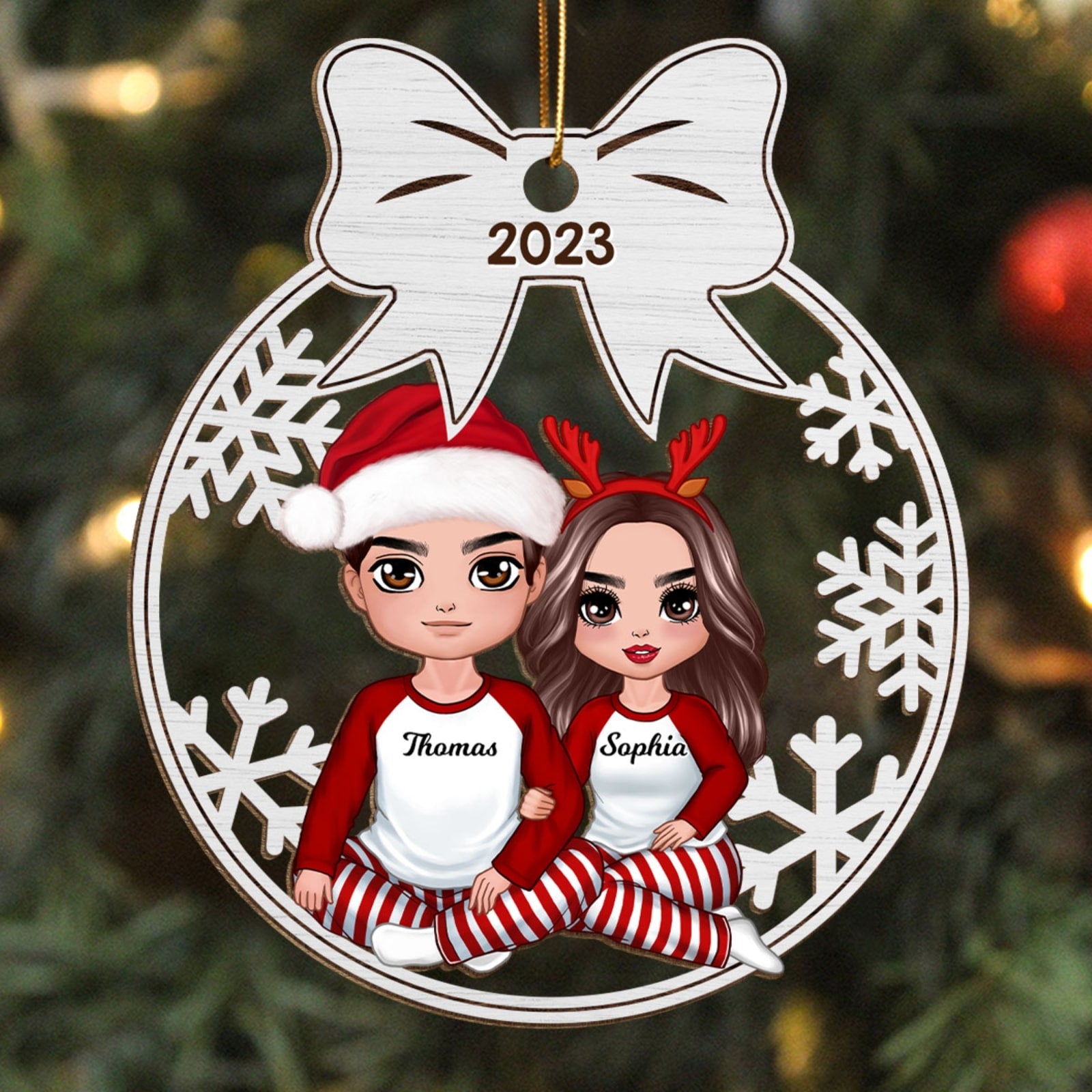 Couple Sitting Bow Tied Christmas Personalized Wooden Ornament