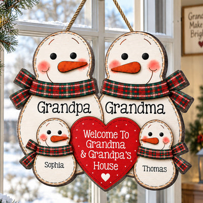 Welcome To Grandma & Grandpa’s House Cute Snowman 2D Flat - Personalized Wood Sign - Christmas Gift For Grandparents