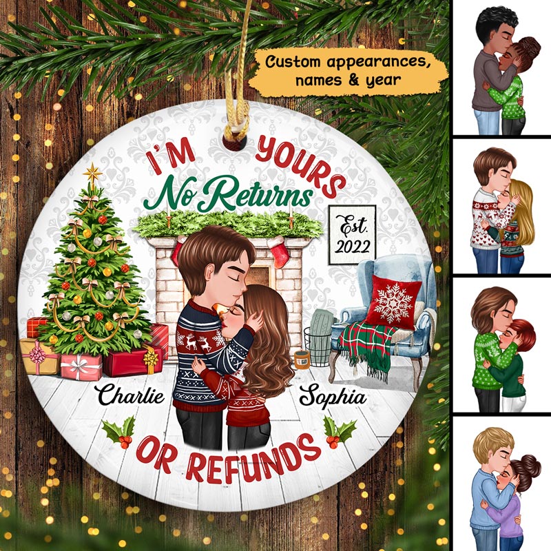 Doll Couple Kissing I‘m Yours No Returns Refunds Personalized Circle Ornament