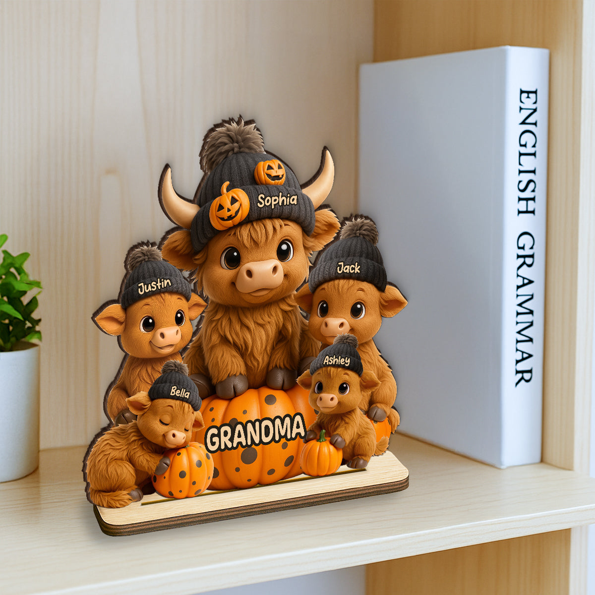Mama Cow Personalized Standing Wooden Plaque, Cozy Fall Vibe Halloween Decor for Mom, Grandma
