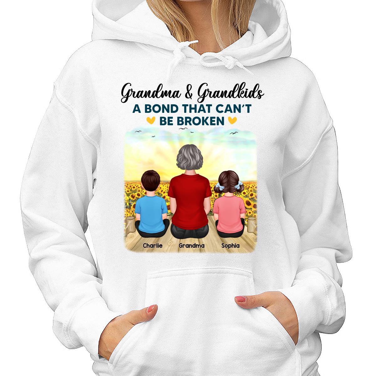 Grandma Grandkids Crossed Legs A Bond Can‘t Be Broken Personalized Shirt