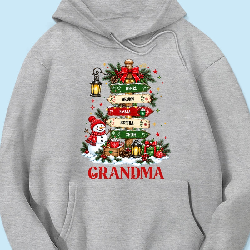 Heartwarming Christmas Signposts Custom Grandma Grandkids Names - Personalized Shirt - Christmas Gift For Grandma